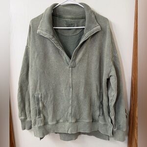 American Eagle Outfitters Green Sweatshirt
